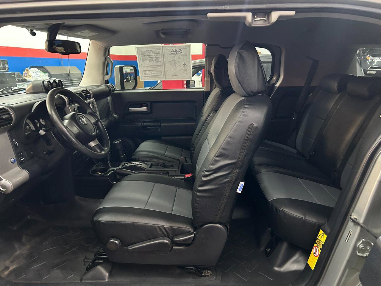 Used 2010 Toyota FJ Cruiser 4WD image 15