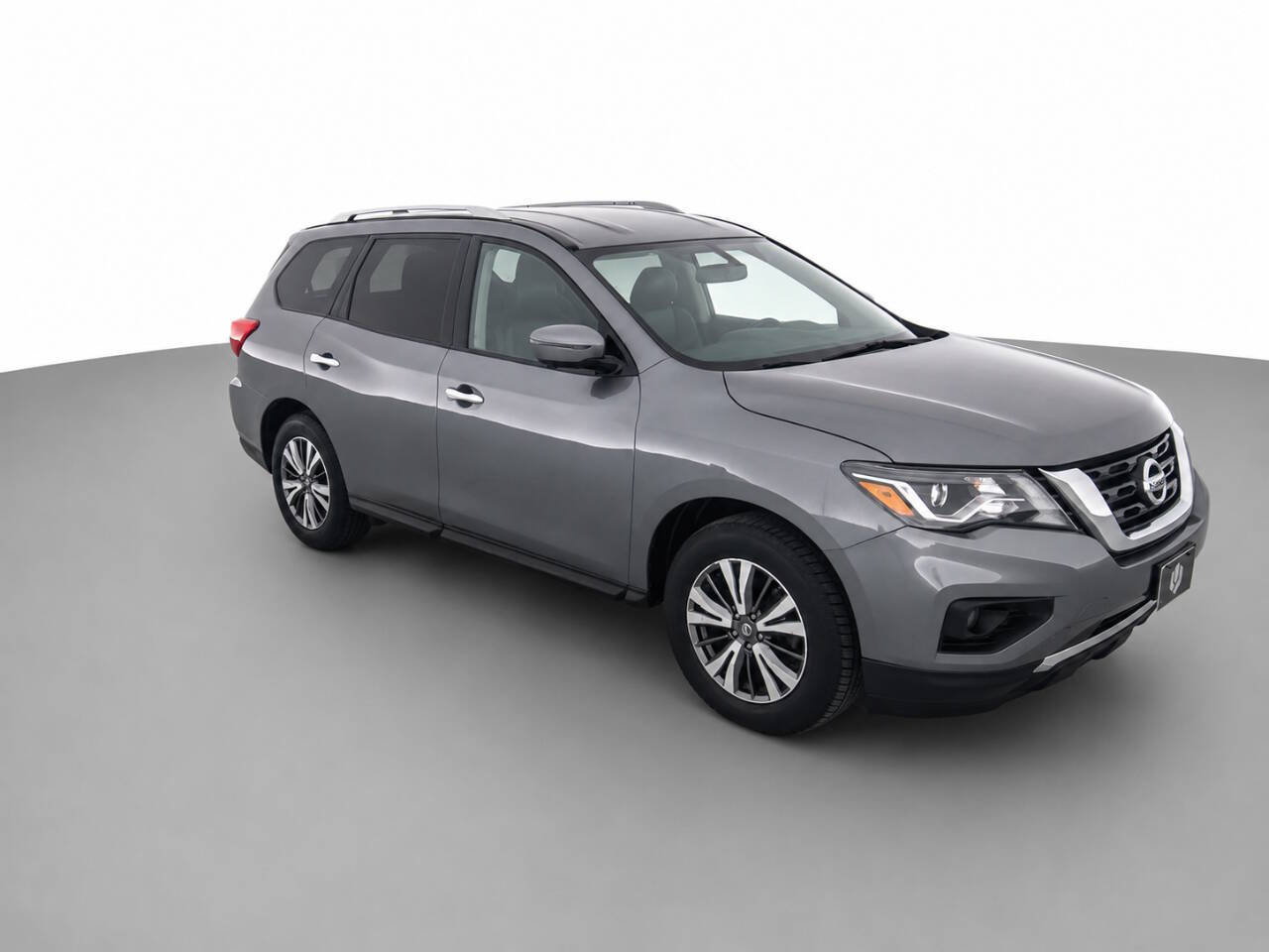 Used 2019 Nissan Pathfinder SL AWD/4WD image 3