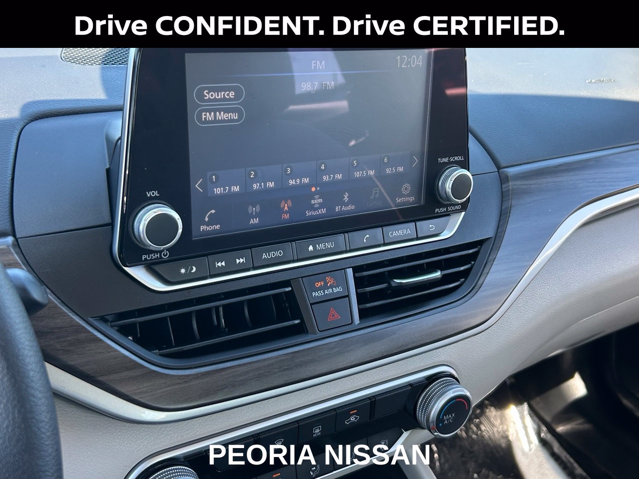 Certified 2025 Nissan Altima 2.5 SV FWD image 30
