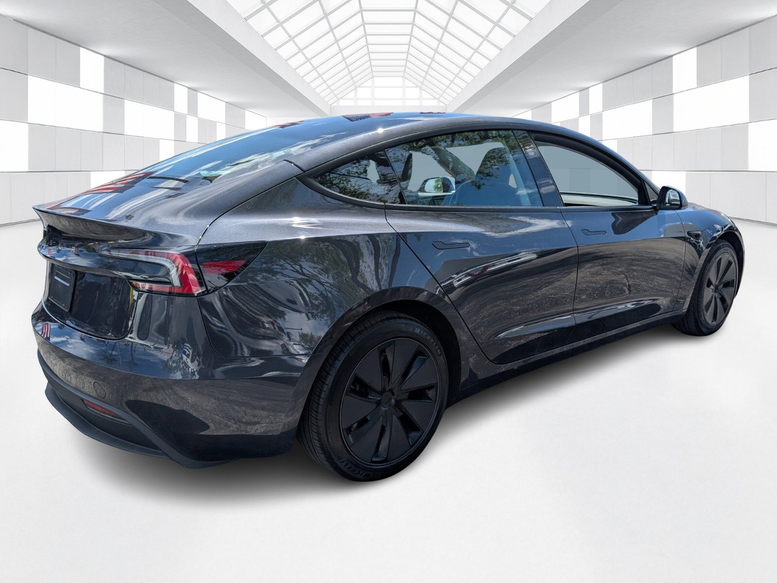 Used 2025 Tesla Model 3 Long Range image 7
