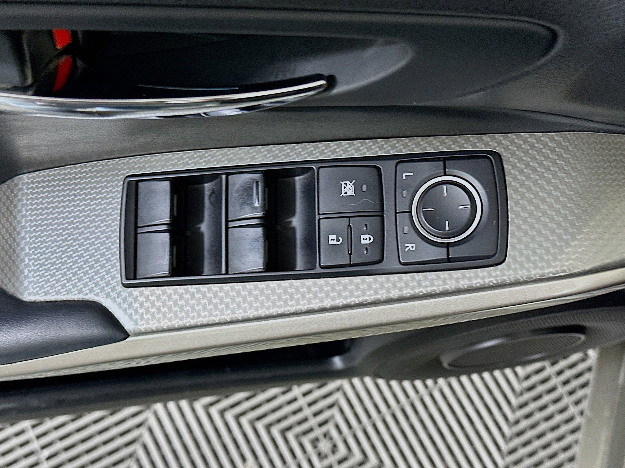 Used 2015 Lexus IS 250 w/ F-Sport Package image 15