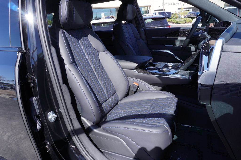 New 2026 Cadillac Escalade IQL Luxury AWD/4WD image 14