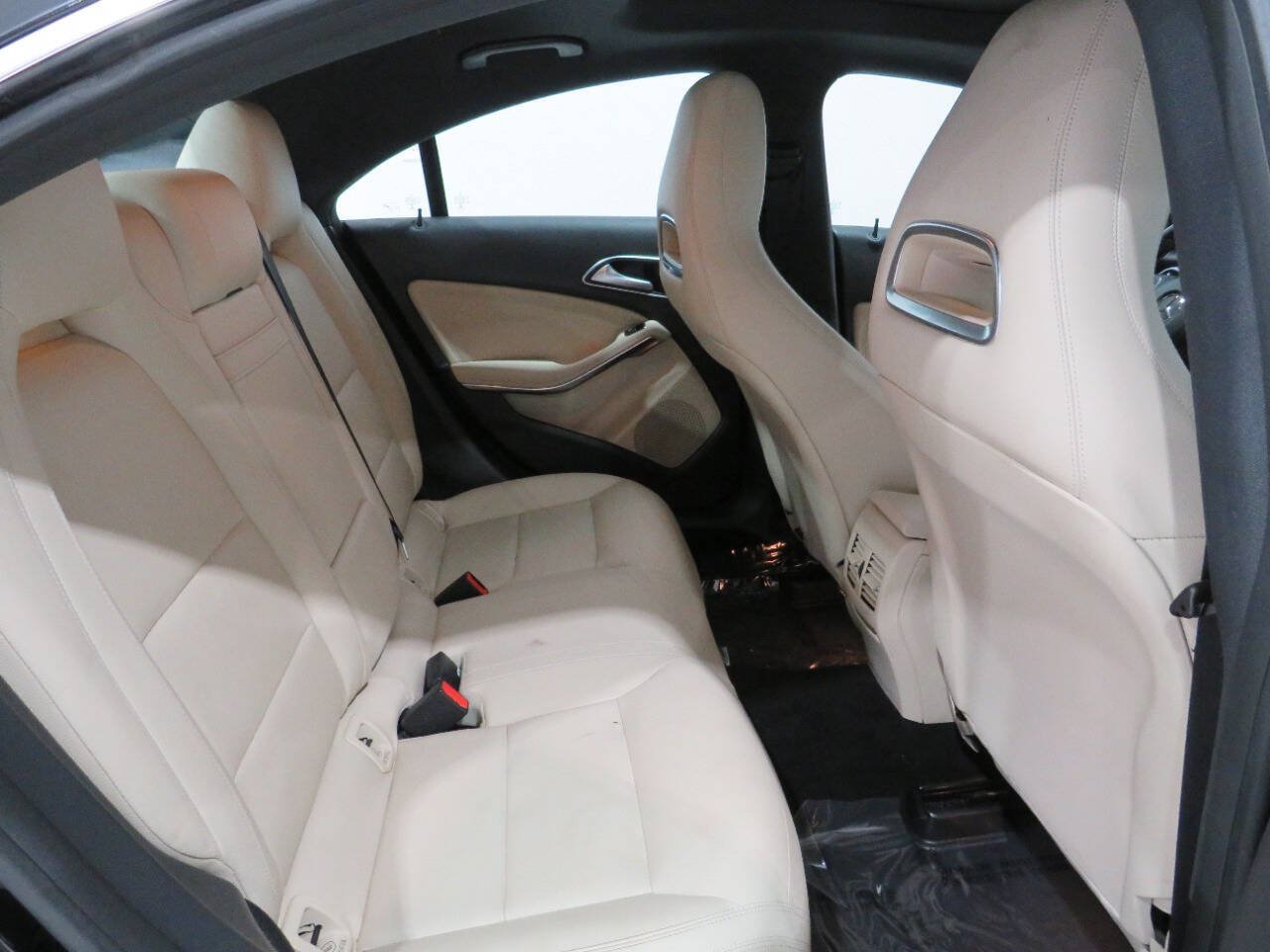 Used 2018 Mercedes-Benz CLA 250 4MATIC image 12
