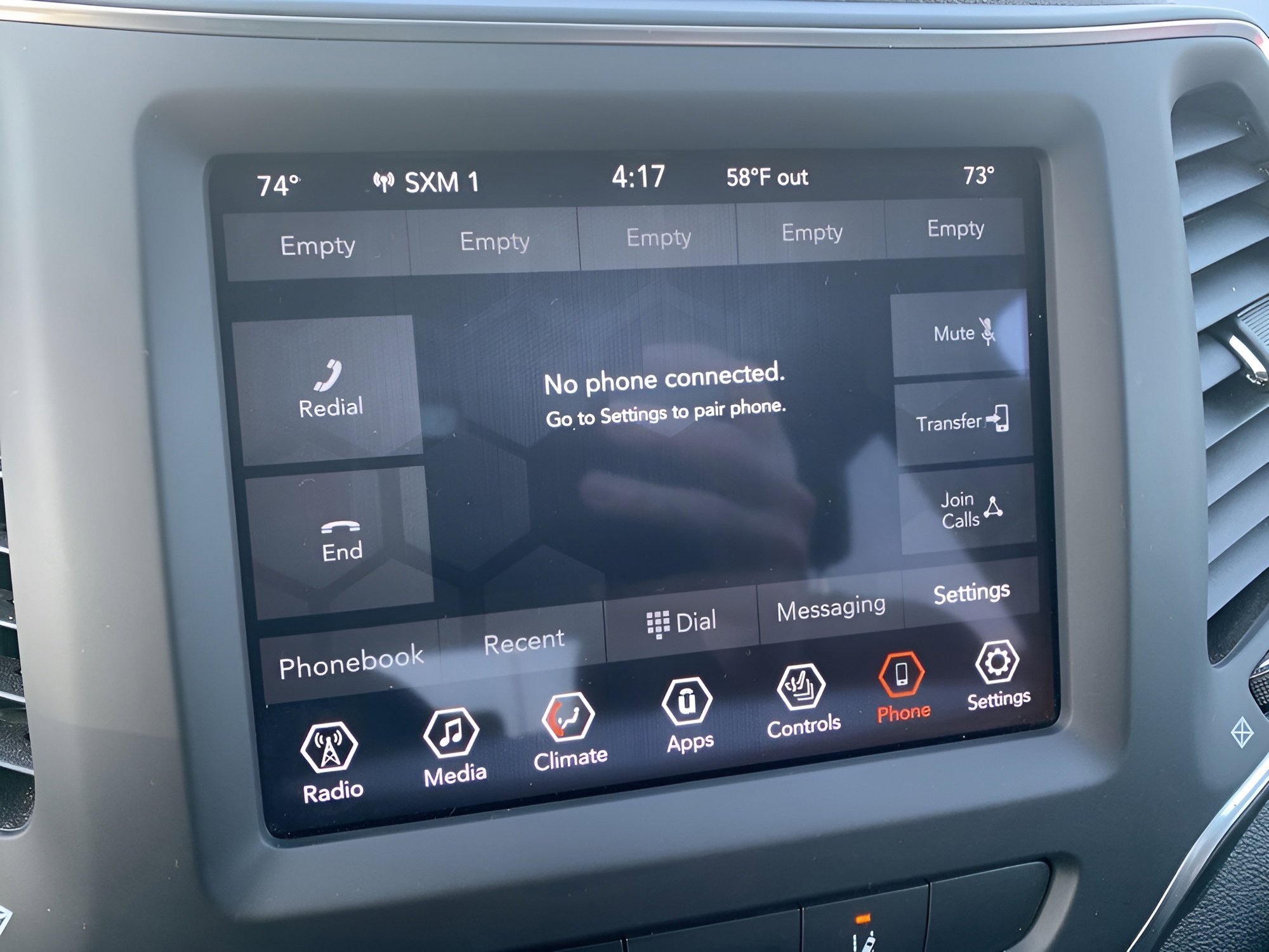 Used 2022 Jeep Cherokee Latitude Lux AWD/4WD image 16