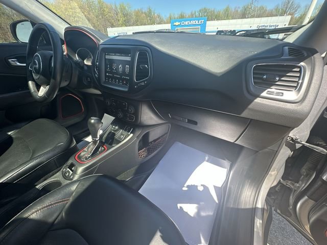 Used 2017 Jeep Compass Trailhawk w/ Leather Interior Group image 32