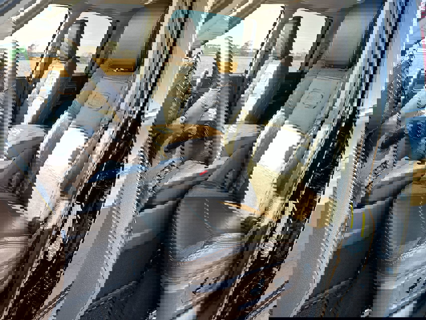 Used 2025 RAM 2500 Limited image 11