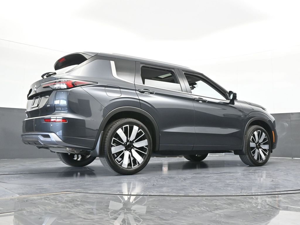 New 2026 Mitsubishi Outlander SEL FWD image 71