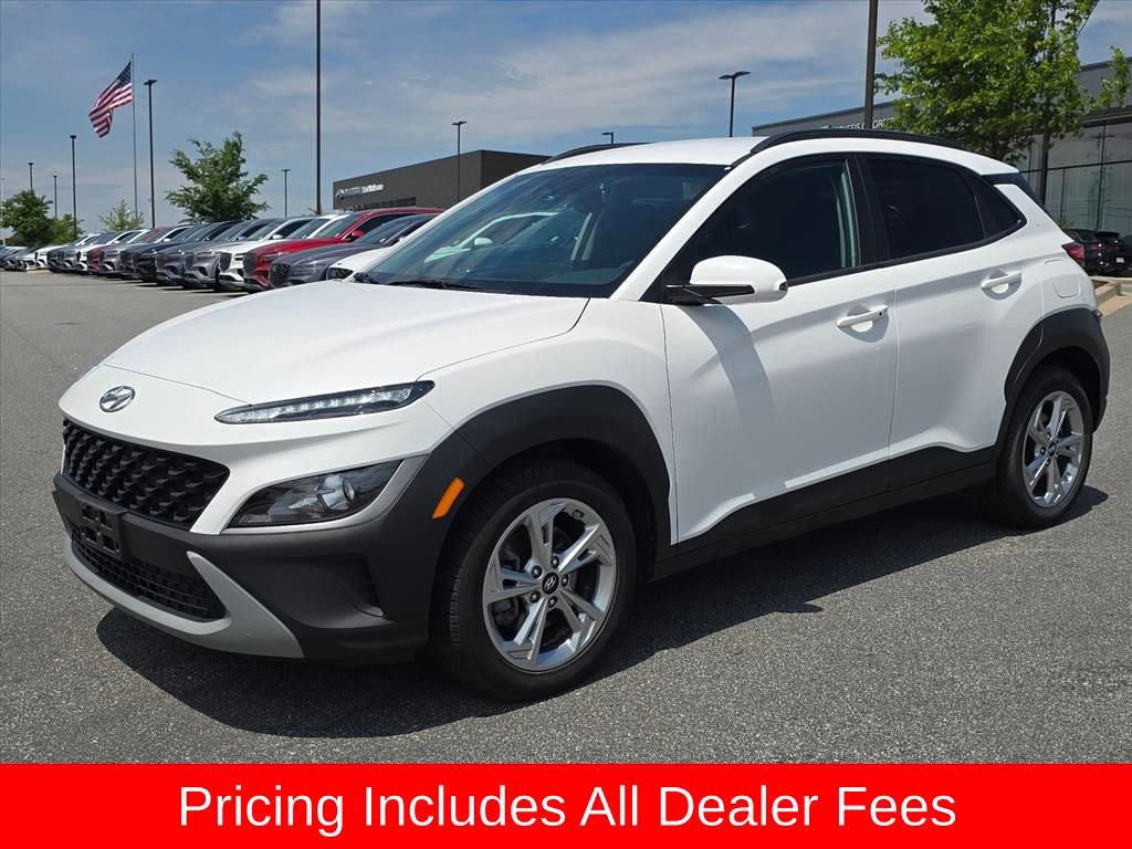 Used 2023 Hyundai Kona SEL AWD/4WD image 7
