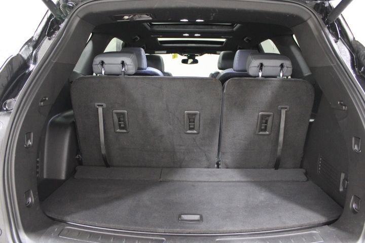 Used 2024 Buick Enclave Essence w/ Experience Buick Package FWD image 14