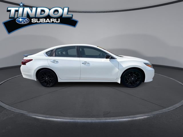Used 2018 Nissan Altima 2.5 SR w/ SR Midnight Edition FWD image 10