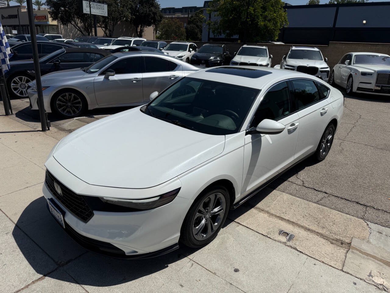 Used 2023 Honda Accord EX image 14
