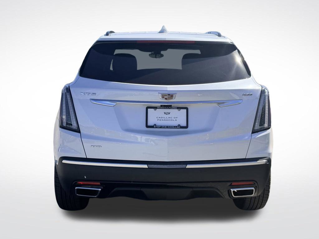 New 2026 Cadillac XT5 Sportv w/ LPO, Floor Liner Package AWD/4WD image 5