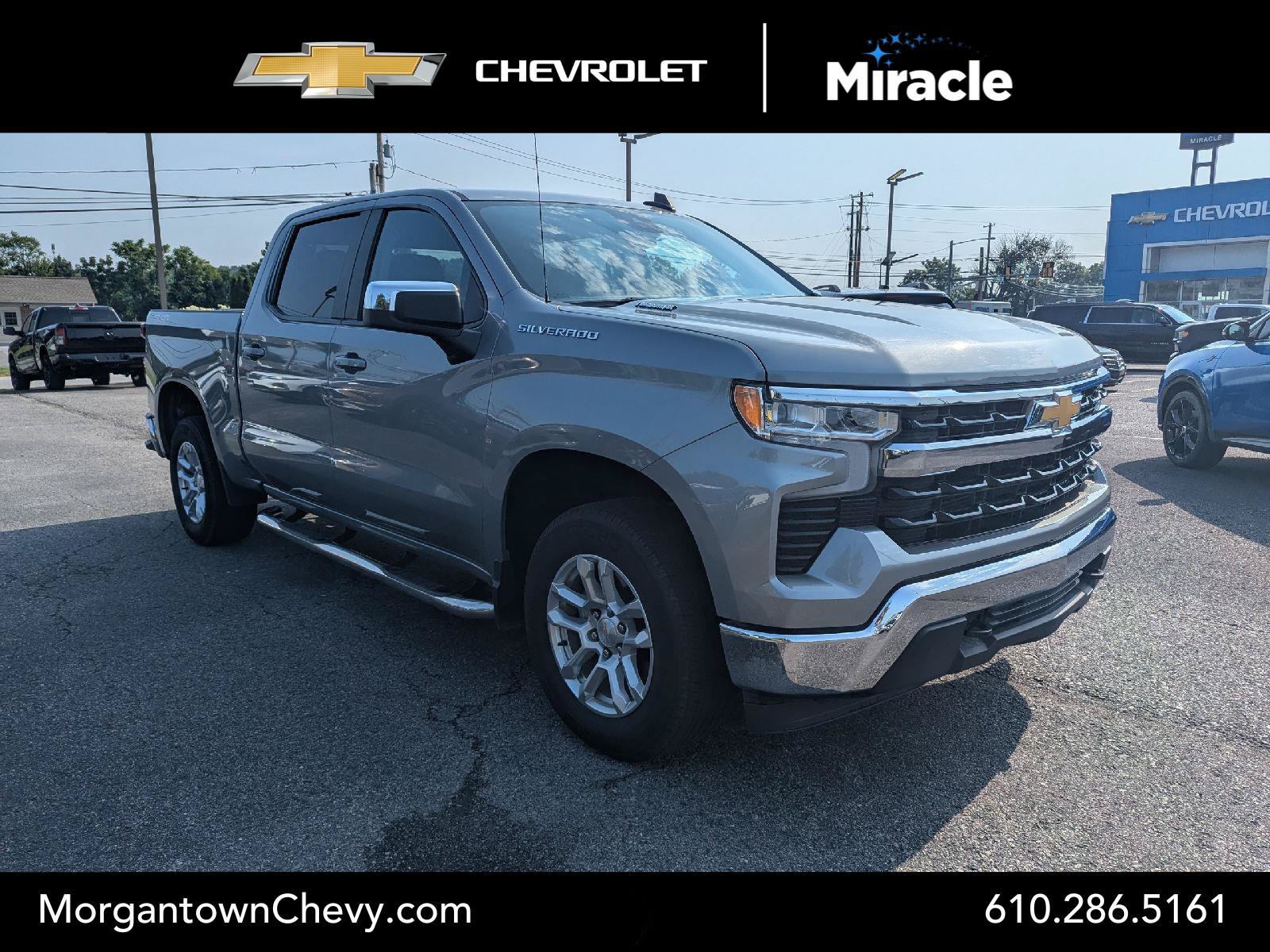 Used 2025 Chevrolet Silverado 1500 LT AWD/4WD image 1