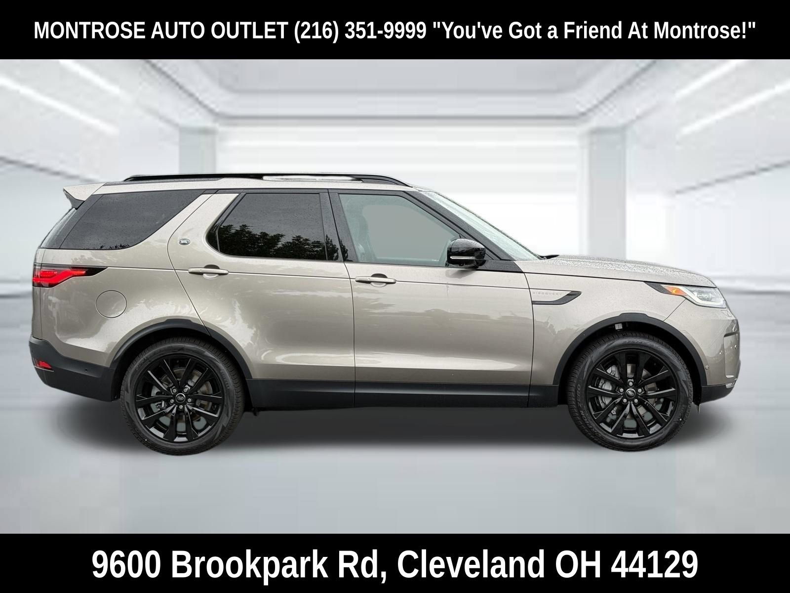 New 2026 Land Rover Discovery S AWD/4WD image 6