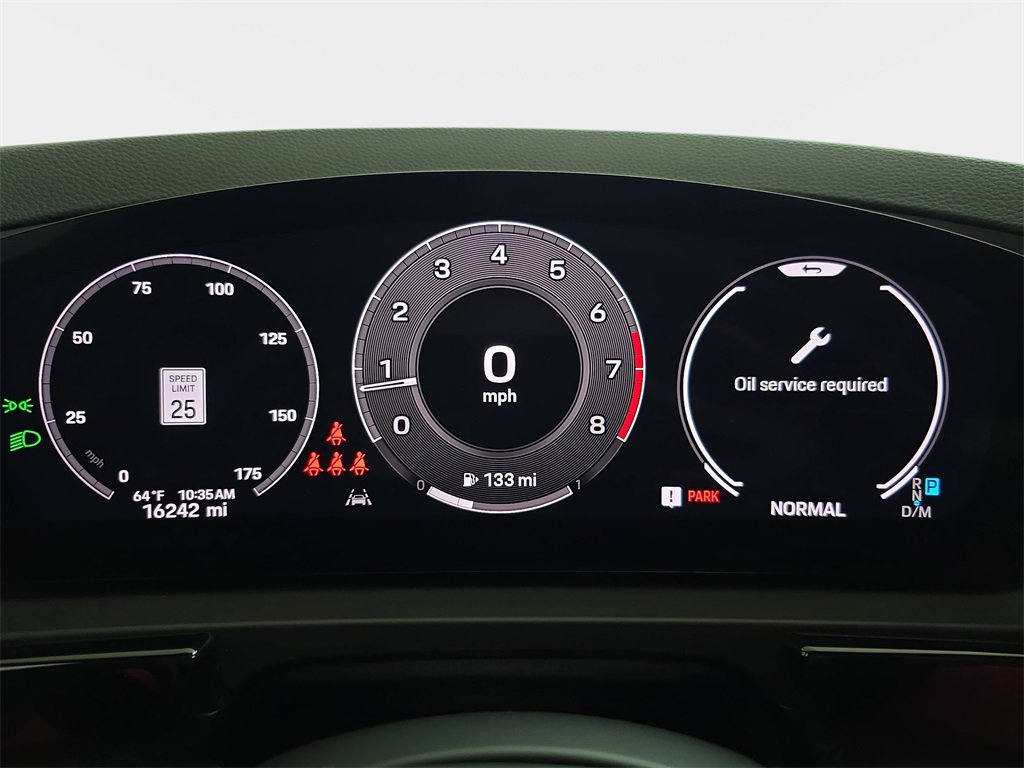 Used 2024 Porsche Cayenne image 22