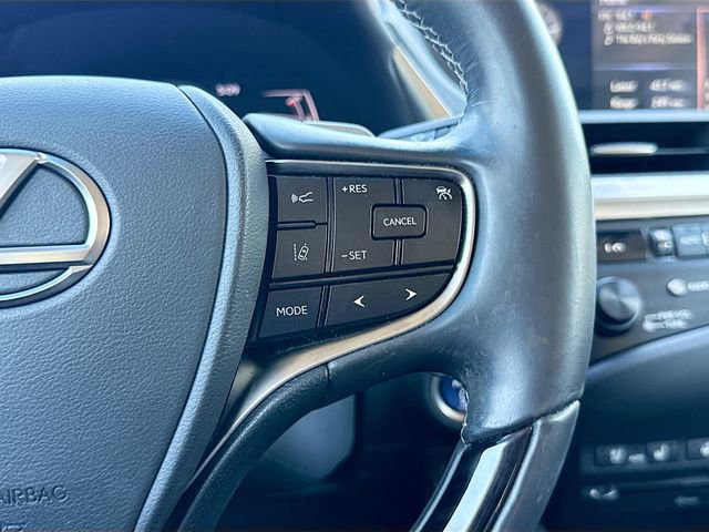Used 2020 Lexus ES 300h w/ Premium Package FWD image 36