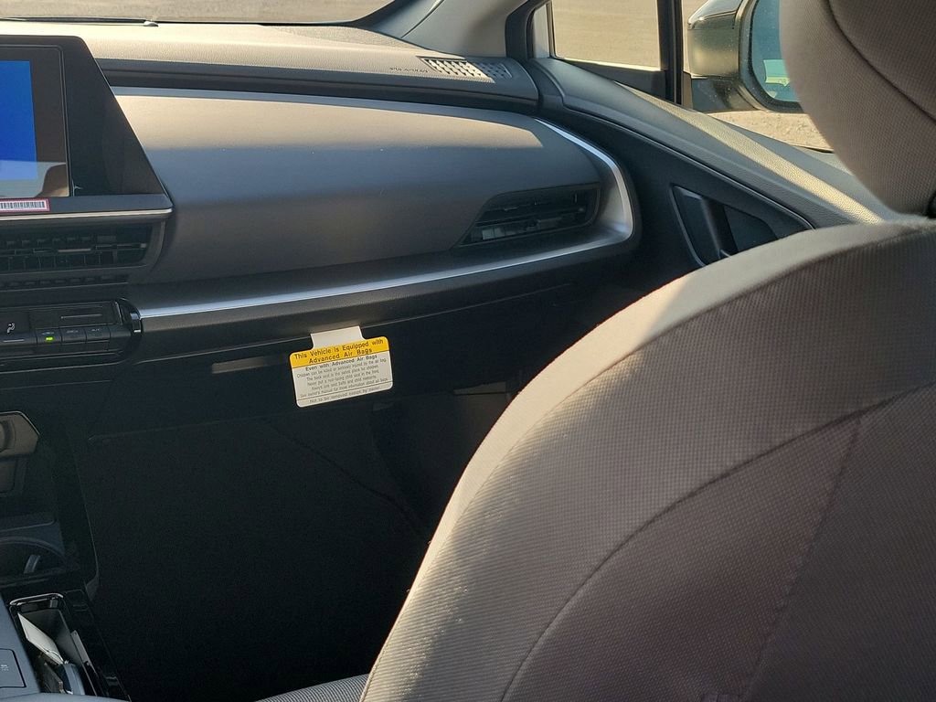 New 2026 Toyota Prius LE image 26