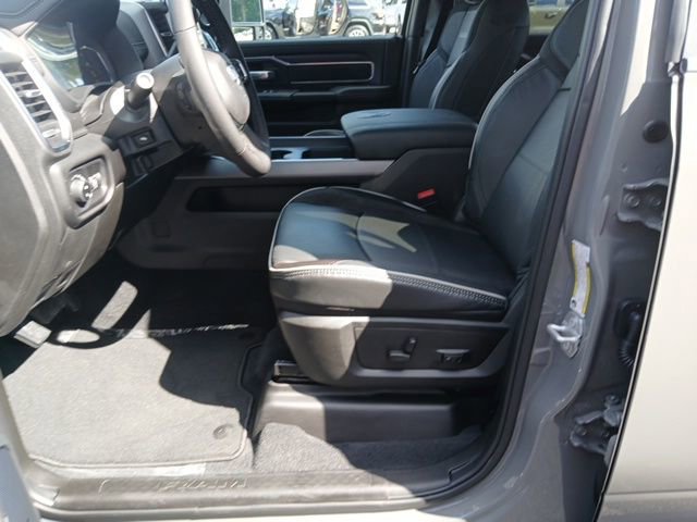 New 2026 RAM 3500 Laramie AWD/4WD image 35