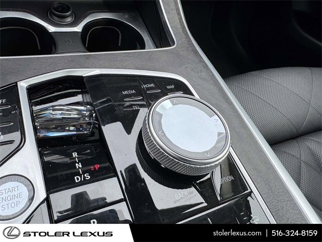 Used 2024 BMW X7 xDrive40i w/ Executive Package image 42