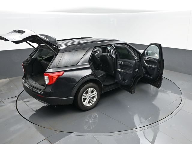 Used 2024 Ford Explorer XLT w/ Equipment Group 202A AWD/4WD image 29