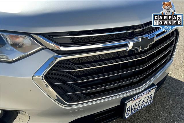 Used 2021 Chevrolet Traverse LT FWD image 30