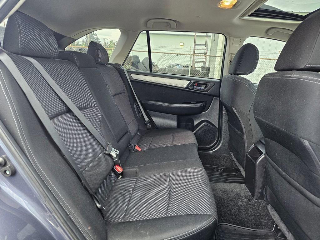 Used 2015 Subaru Outback 2.5i Premium AWD/4WD image 12