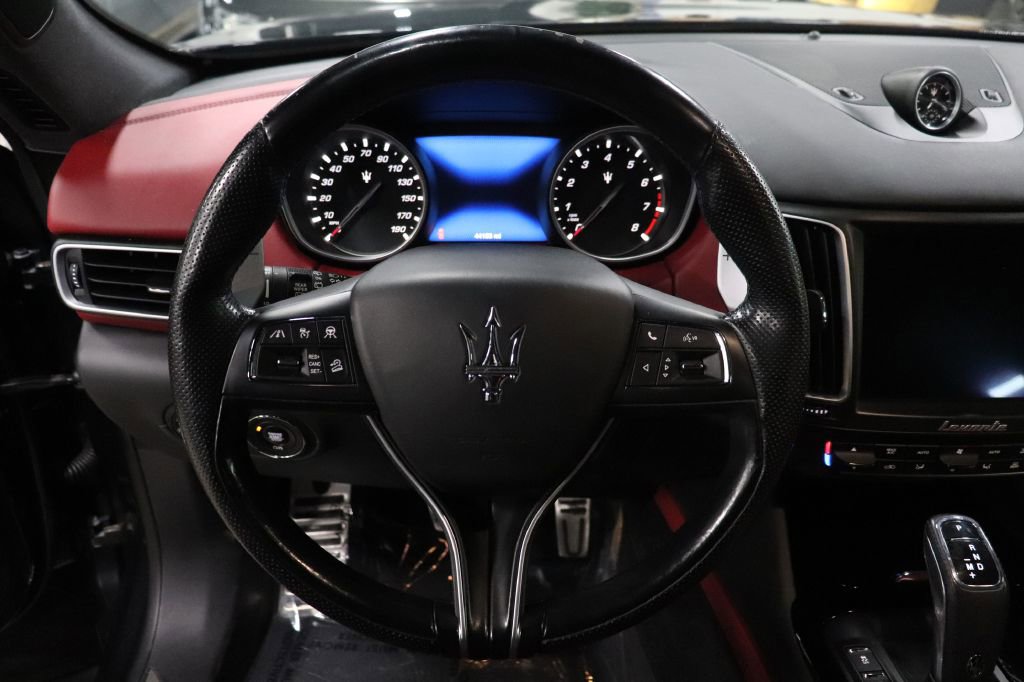 Used 2020 Maserati Levante GranSport image 27
