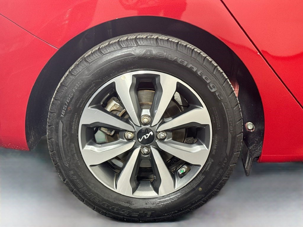 Used 2023 Kia Rio S w/ Technology Package FWD image 32