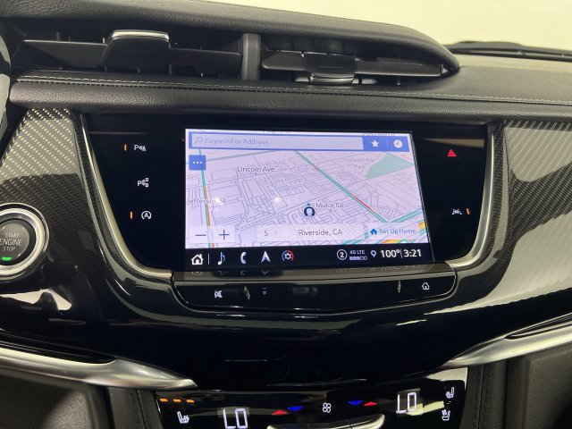 Certified 2025 Cadillac XT6 Sport w/ Technology Package AWD/4WD image 14