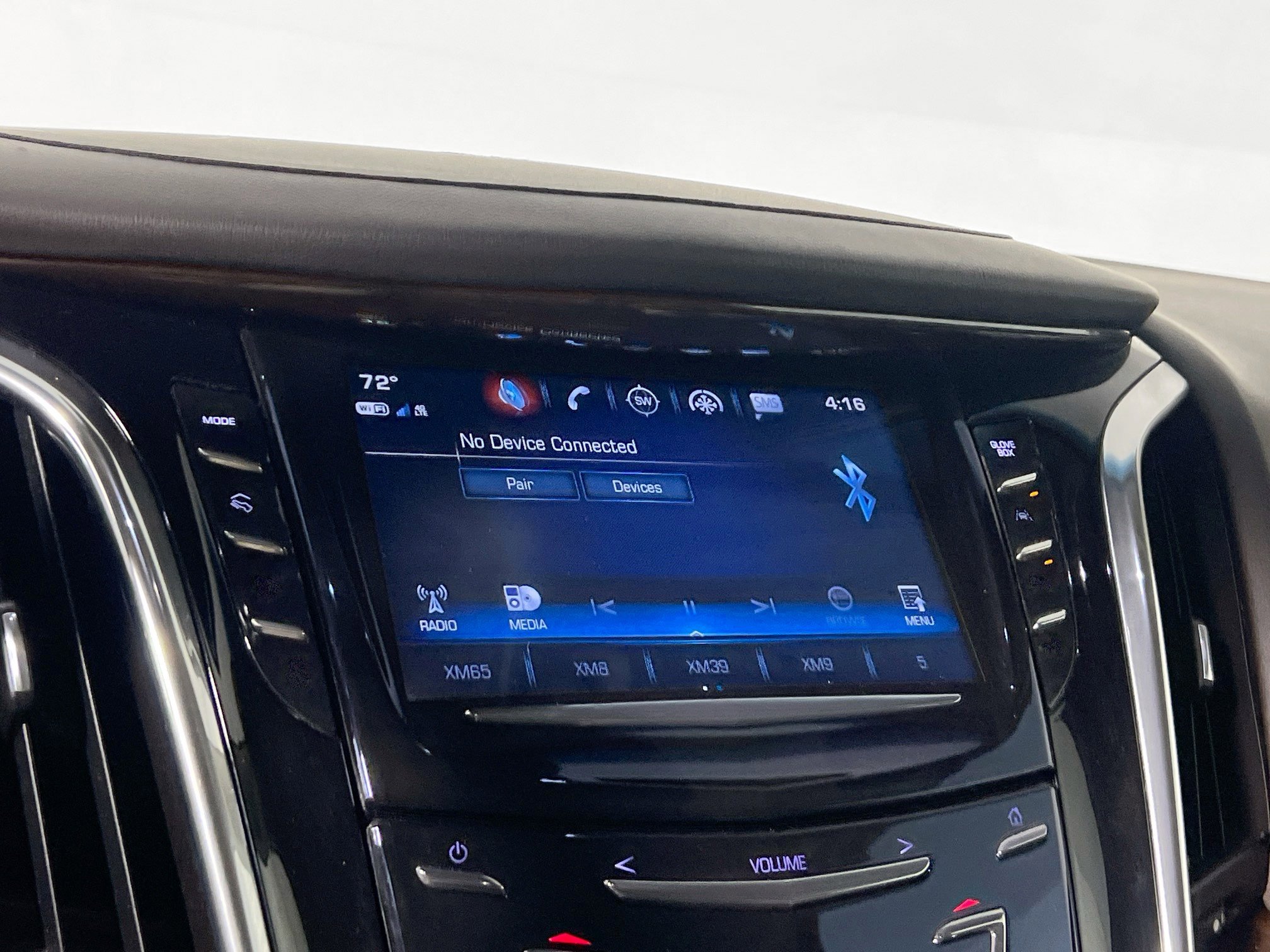 Used 2017 Cadillac Escalade ESV Luxury RWD image 28