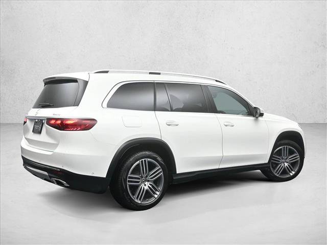 Used 2026 Mercedes-Benz GLS 450 4MATIC image 2