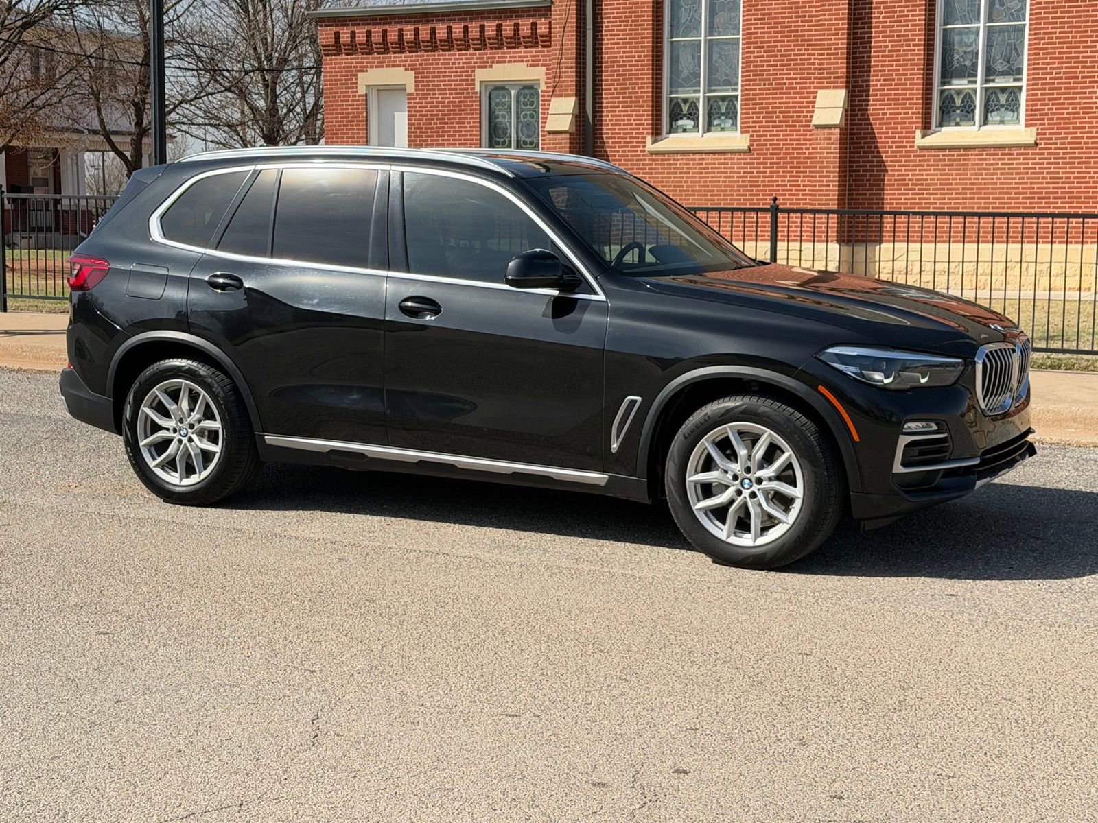 Used 2020 BMW X5 sDrive40i w/ Convenience Package RWD image 2