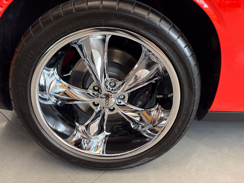 Used 2021 Dodge Challenger R/T Scat Pack w/ Scat Pack Stripe RWD image 15