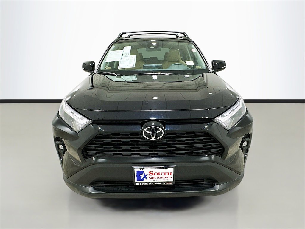 Used 2025 Toyota RAV4 XLE Premium image 2