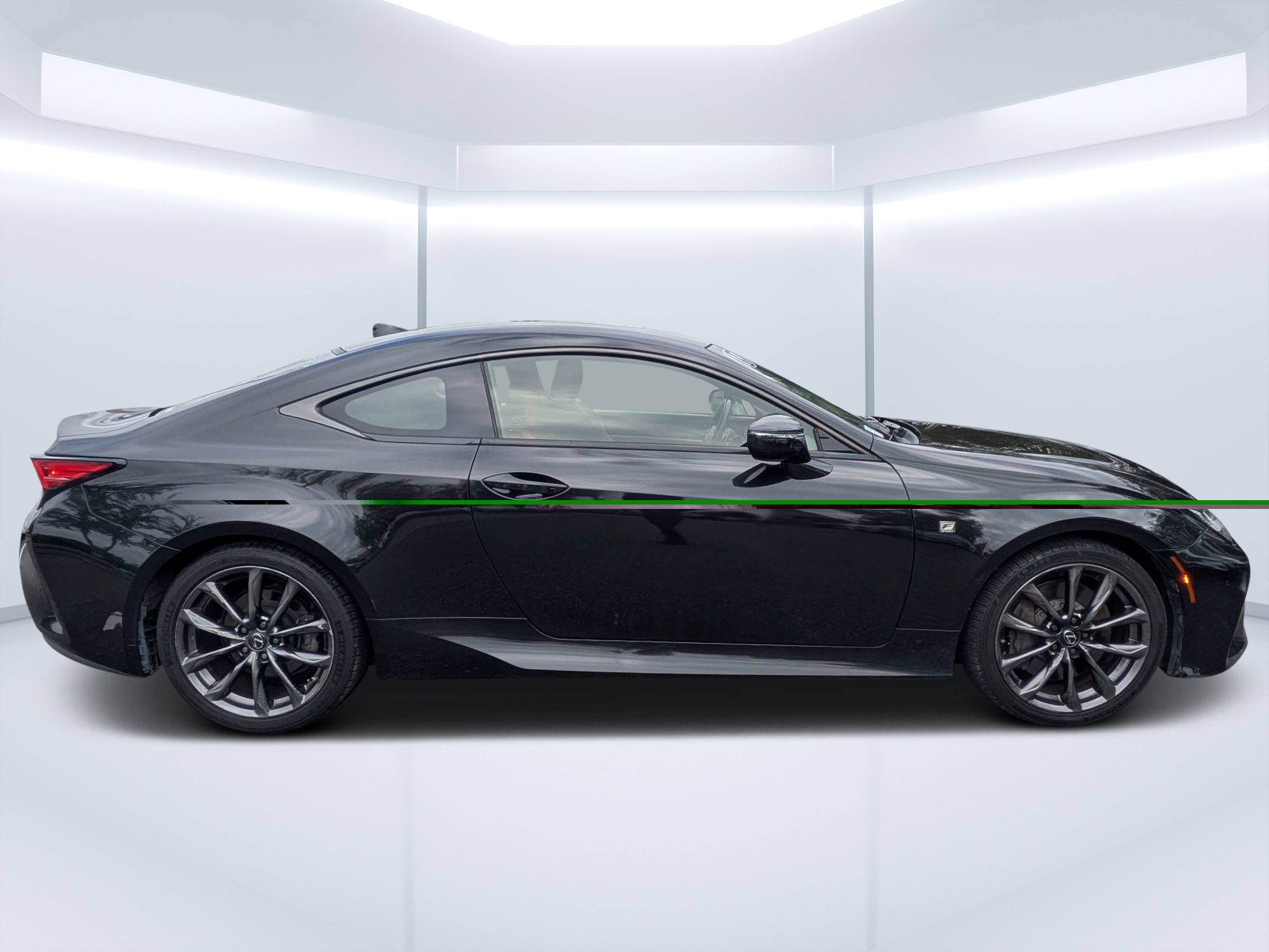 Used 2019 Lexus RC 300 F Sport RWD image 2