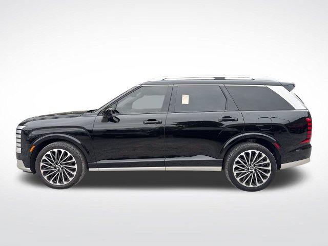 Used 2026 Hyundai Palisade Calligraphy FWD image 3