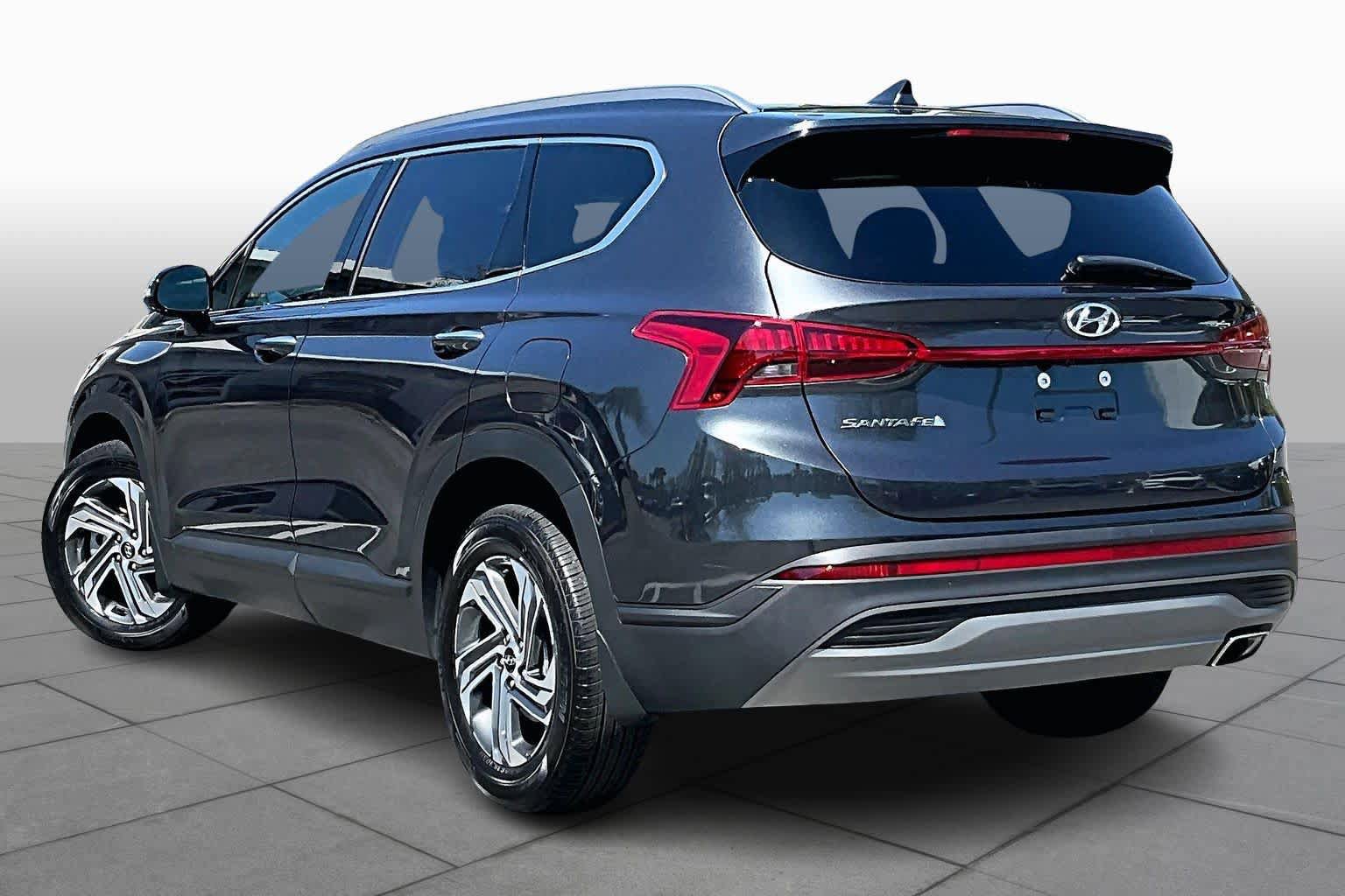 Used 2023 Hyundai Santa Fe SEL image 12