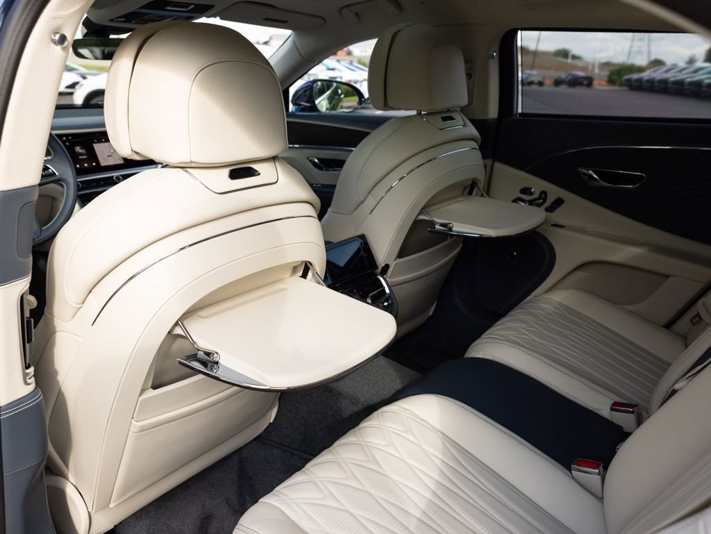 New 2026 Bentley Flying Spur Plug-In Hybrid AWD/4WD image 59