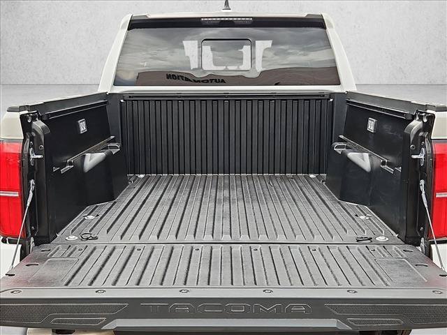 Used 2026 Toyota Tacoma SR5 w/ SR5 Upgrade Package AWD/4WD image 6