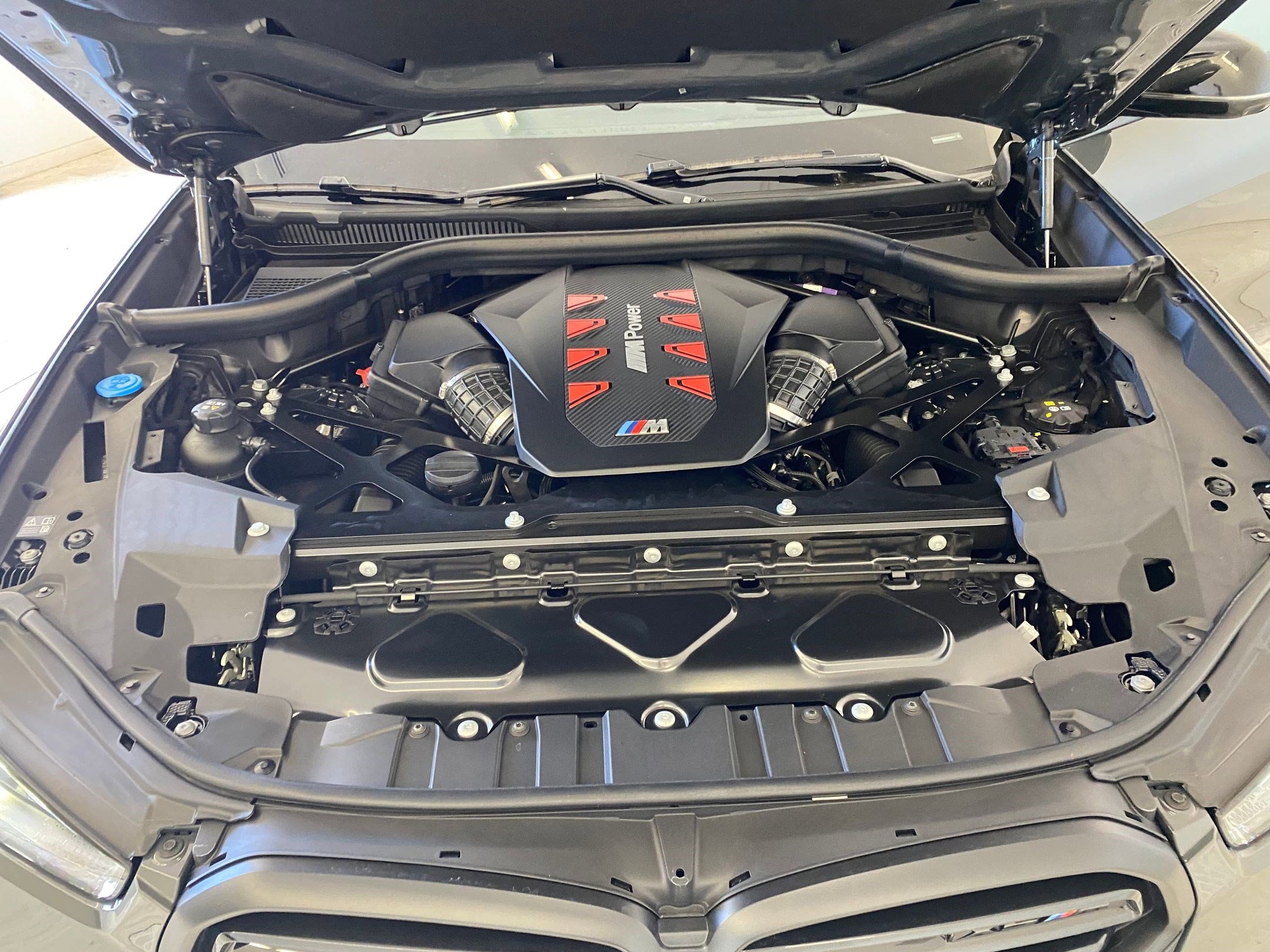 Used 2024 BMW X5 M Competition w/ Executive Package image 33