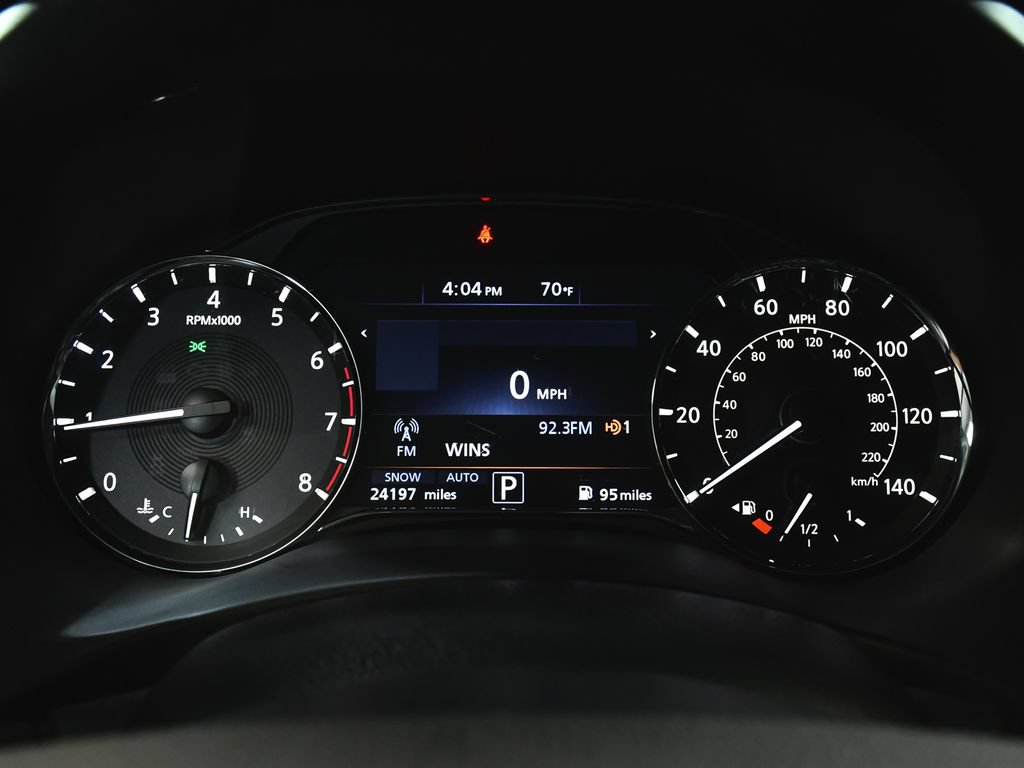 Used 2023 INFINITI QX80 Luxe w/ Cargo Package AWD/4WD image 28