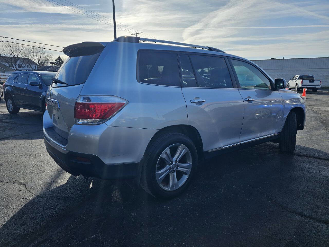 Used 2013 Toyota Highlander Limited image 6