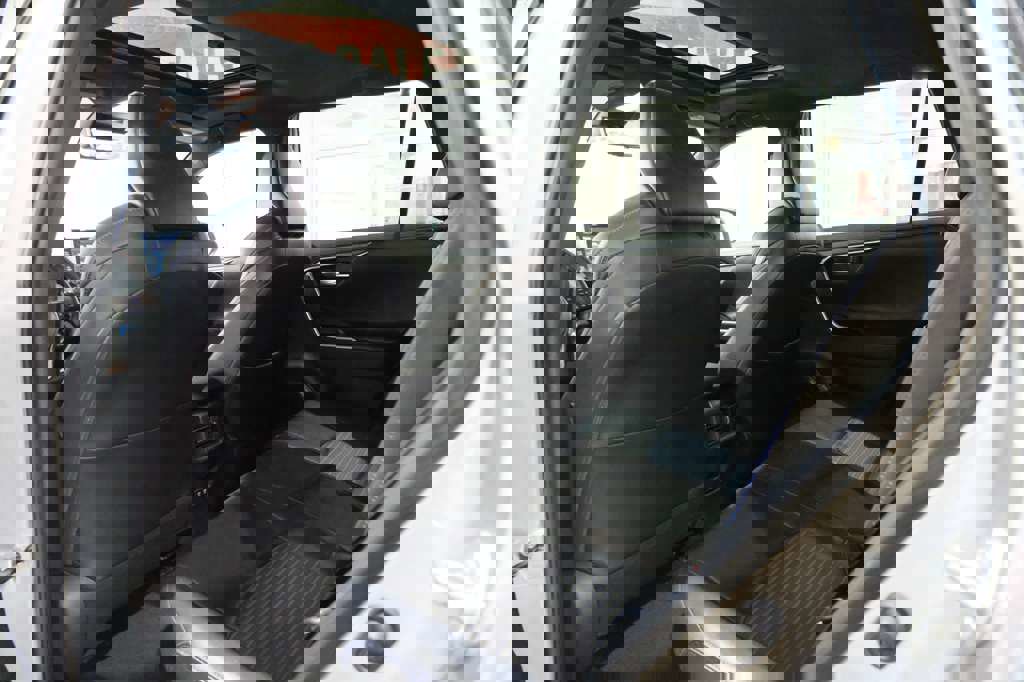 Used 2021 Toyota RAV4 XSE image 19