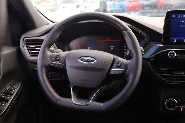 Used 2024 Ford Escape ST-Line image 23