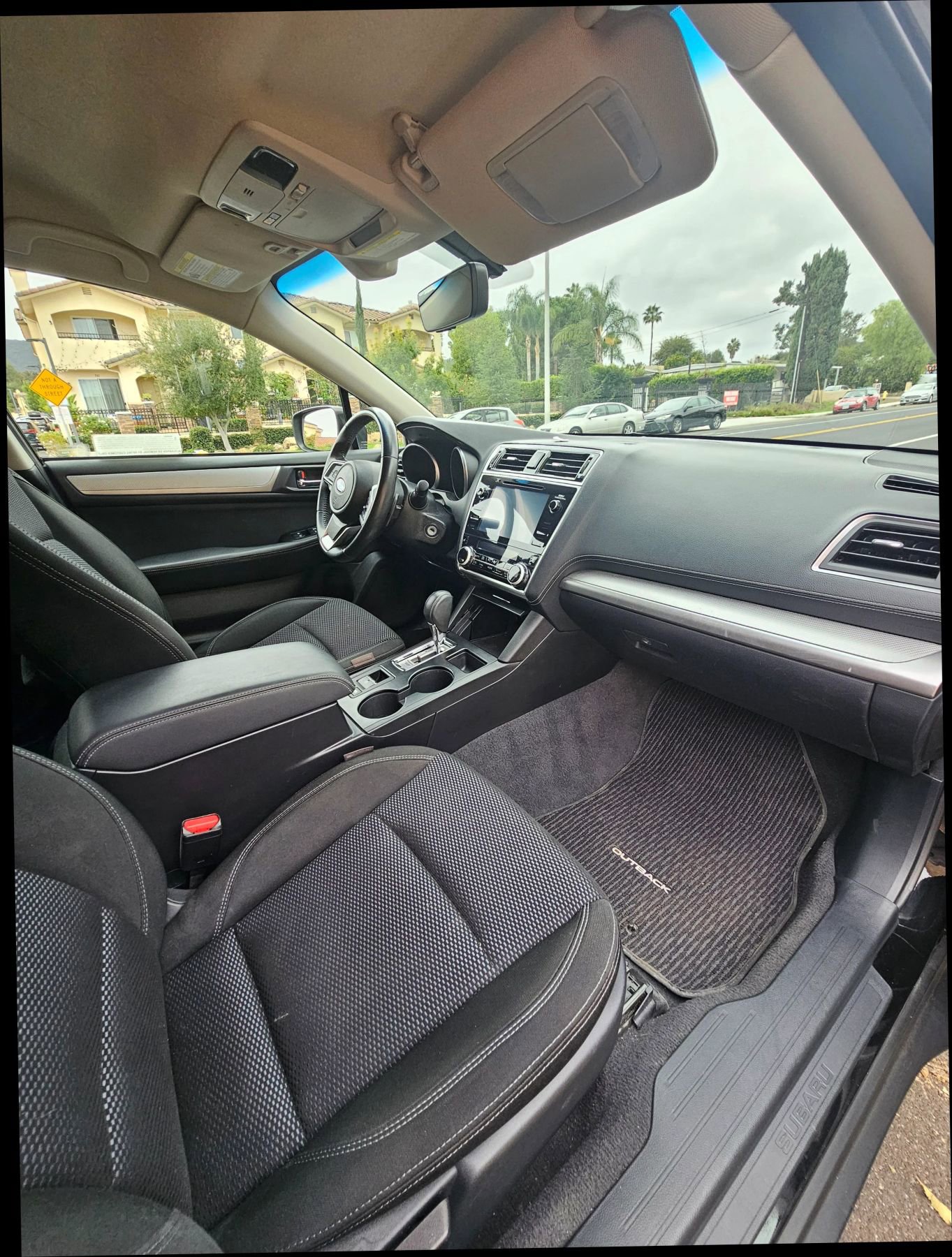 Used 2019 Subaru Outback 2.5i Premium image 22