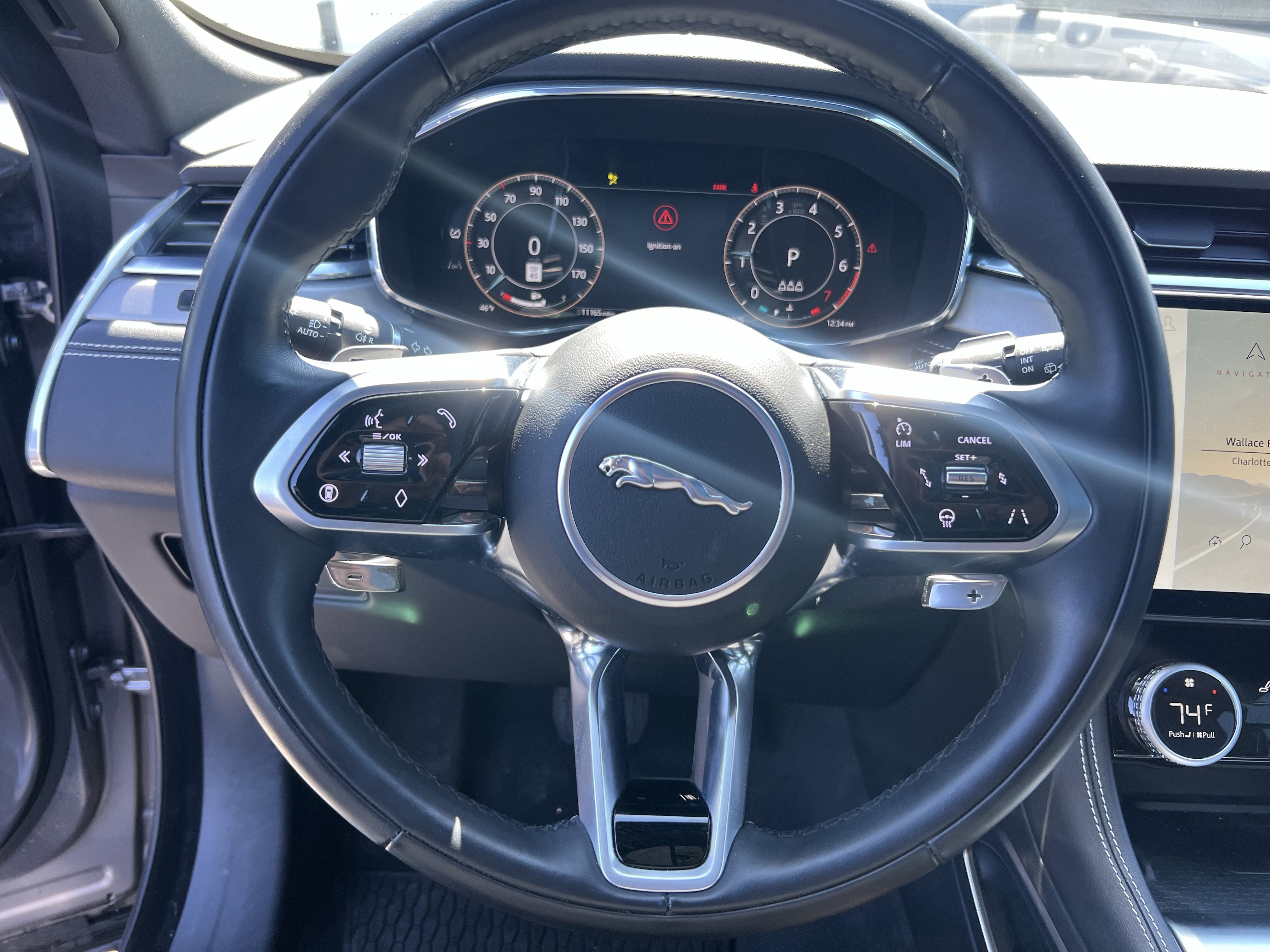 Certified 2025 Jaguar F-PACE R-Dynamic S image 18