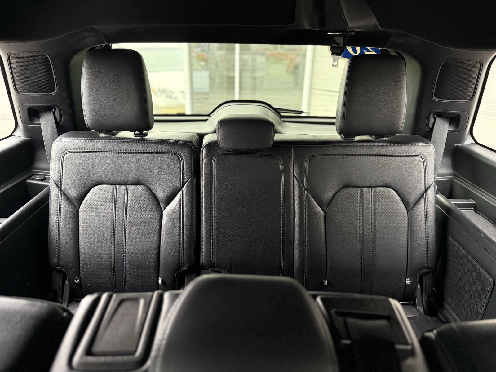 Used 2020 Ford Expedition Limited image 13