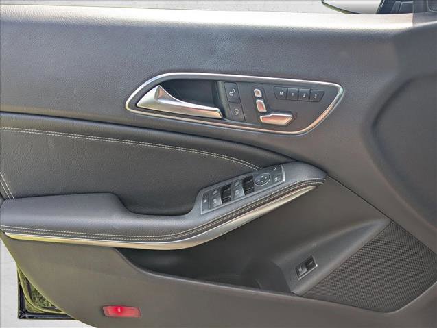 Used 2019 Mercedes-Benz CLA 250 image 8