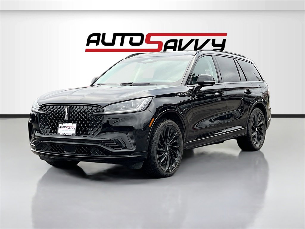 Used 2025 Lincoln Aviator Reserve w/ Equipment Group 201A image 3