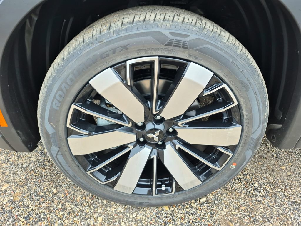 New 2026 Mitsubishi Outlander SE AWD/4WD image 9